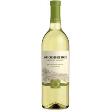 Woodbridge California Sauvignon Blanc 1.5 L